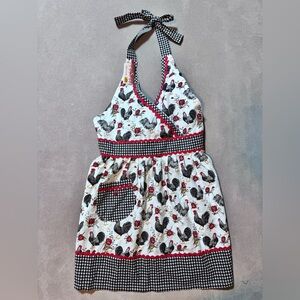 NWT Rooster Farmhouse Country Hostess Apron with Pocket Cracker Barrel Kitchen